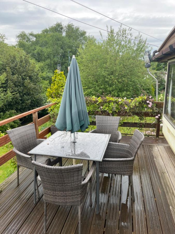 Wootton Bridge  Private Holiday Home In Calm Site المظهر الخارجي الصورة